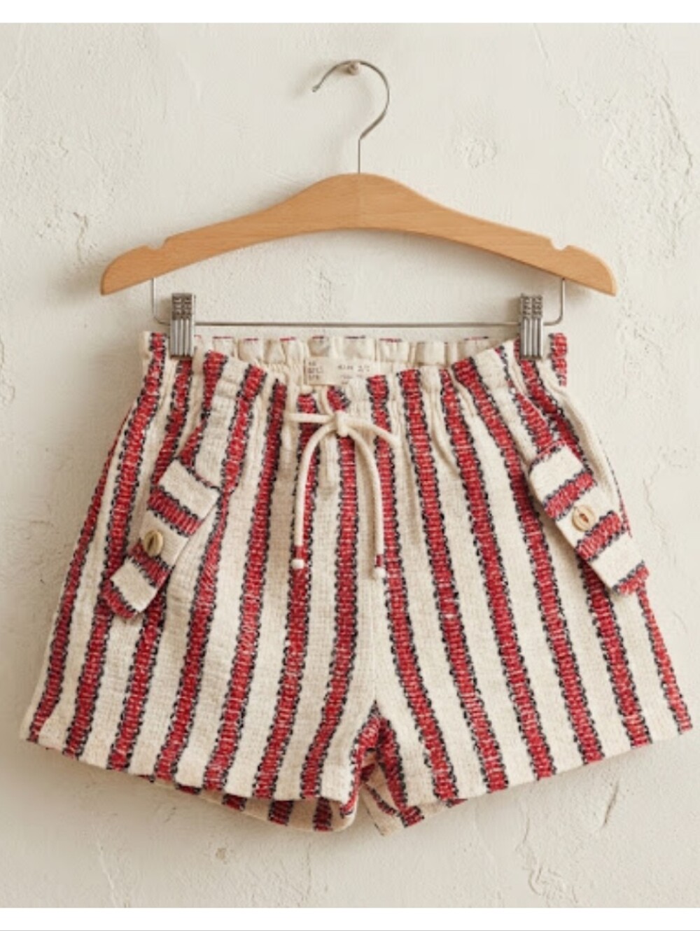 ZARA Girl Textured Knit Fabric Red & White Striped Drawstring Shorts Size 2/3